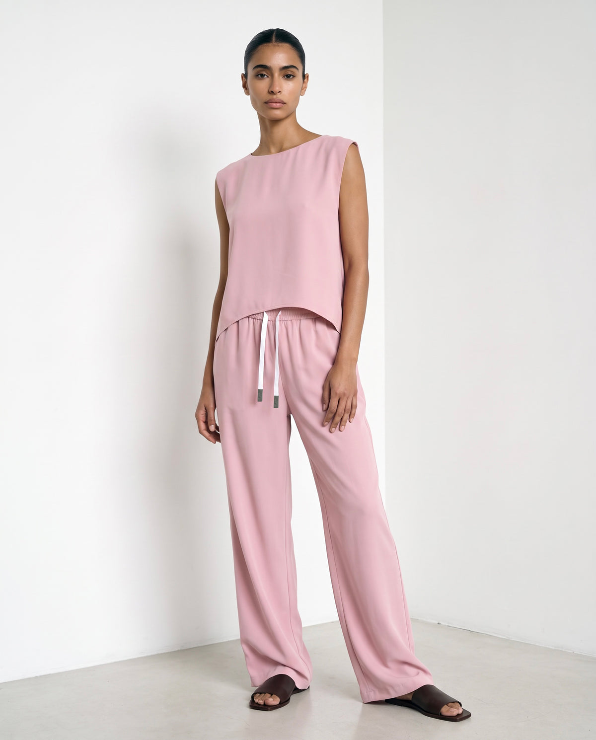 Crepe Wide-Leg Drawstring Trouser - Sand